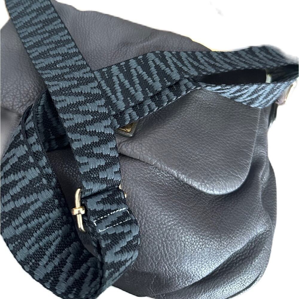 ★ EUC Marc Jacobs Pebble Leather Gray Crossbody Handbag Purse - Picture 12 of 16